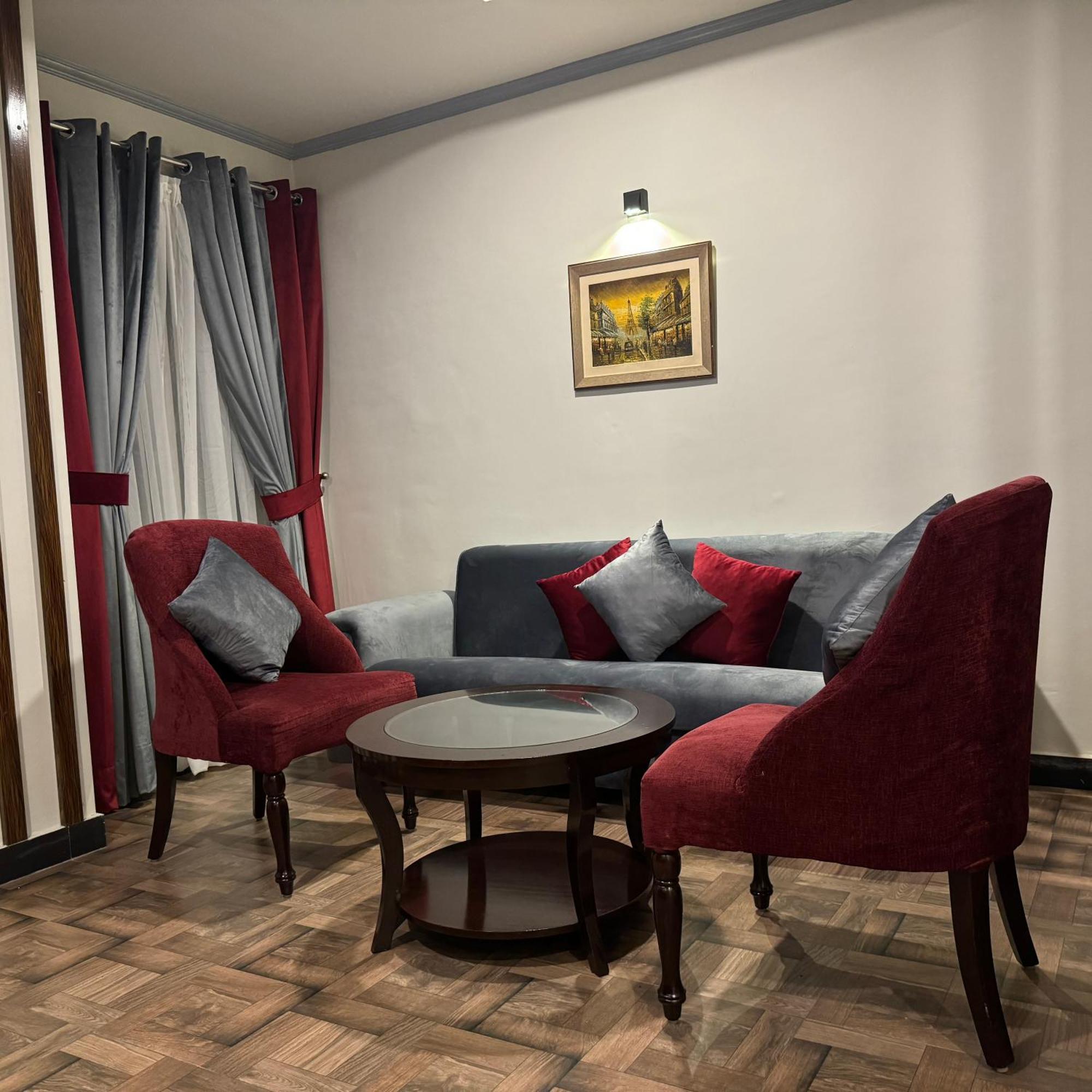 Hotel Oban ラホール エクステリア 写真